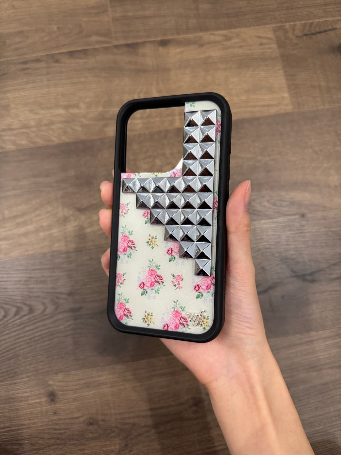 와일드플라워 케이스 아이폰 15프로 상품이미지4