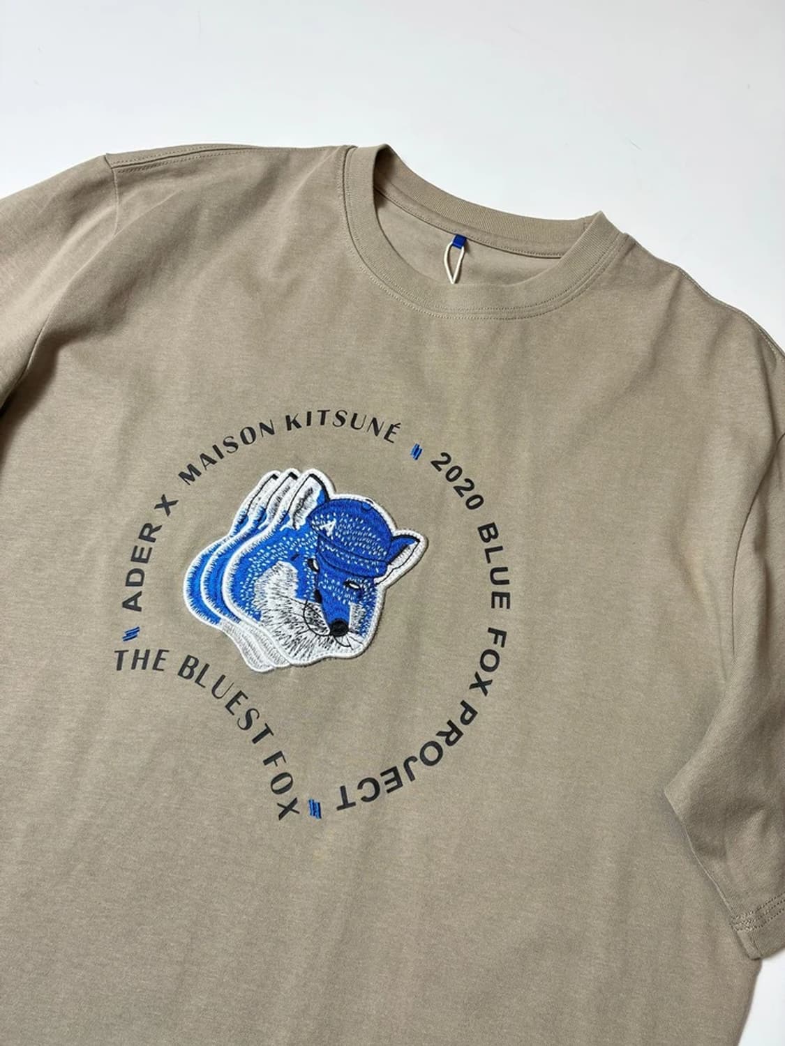 아더에러x메종키츠네 더 블루스트 폭스 반팔 티셔츠 PN9335 상품이미지2