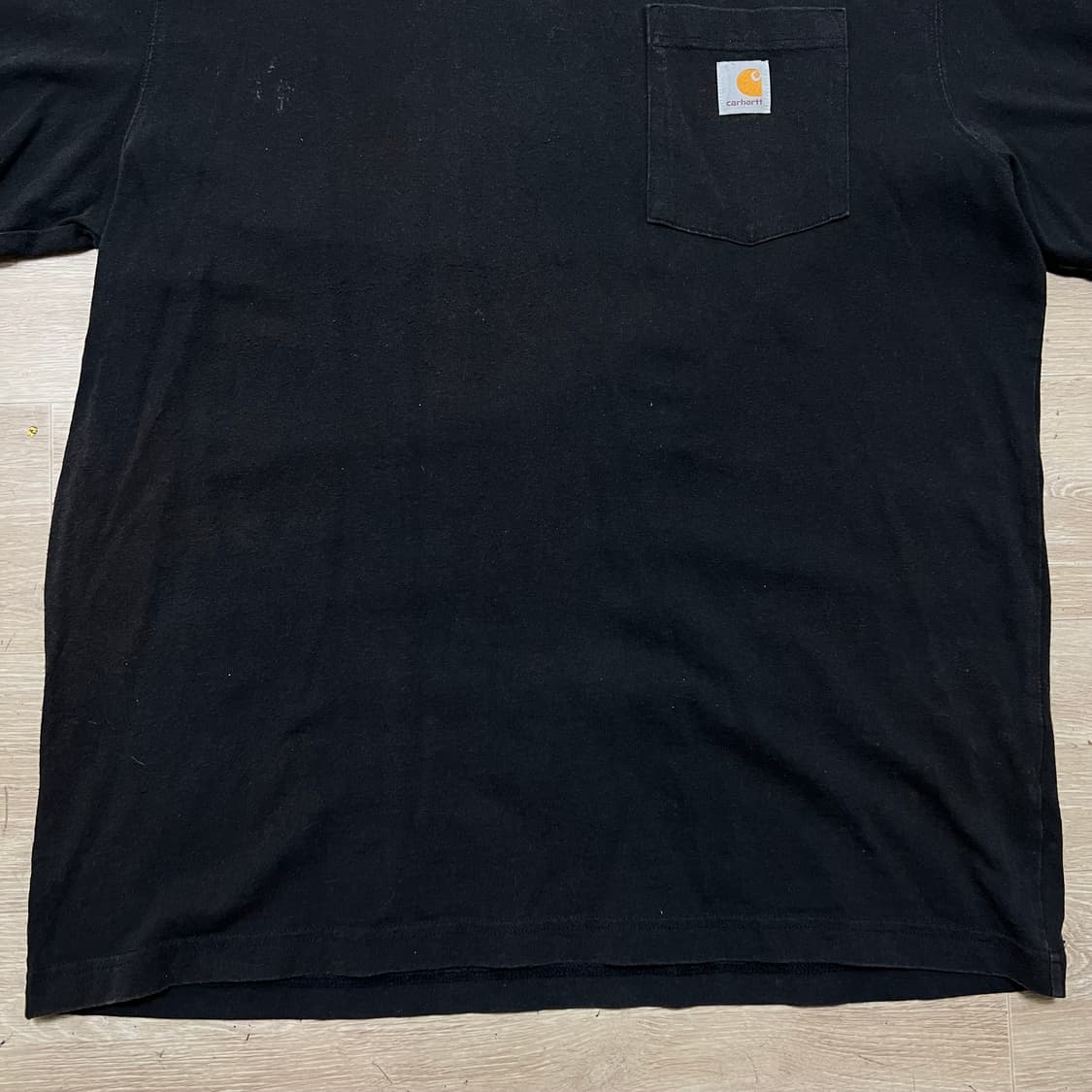 칼하트 WIP 오리지널 핏 체스트 포켓 반팔 티셔츠 [블랙] L/100 상품이미지3