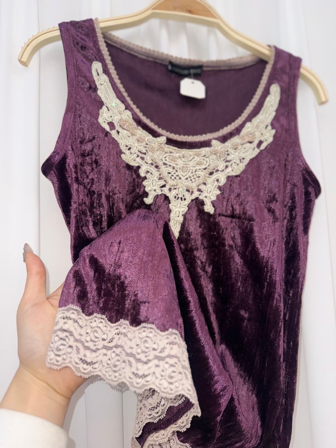 Velvet Lace Sleeveless 상품이미지1
