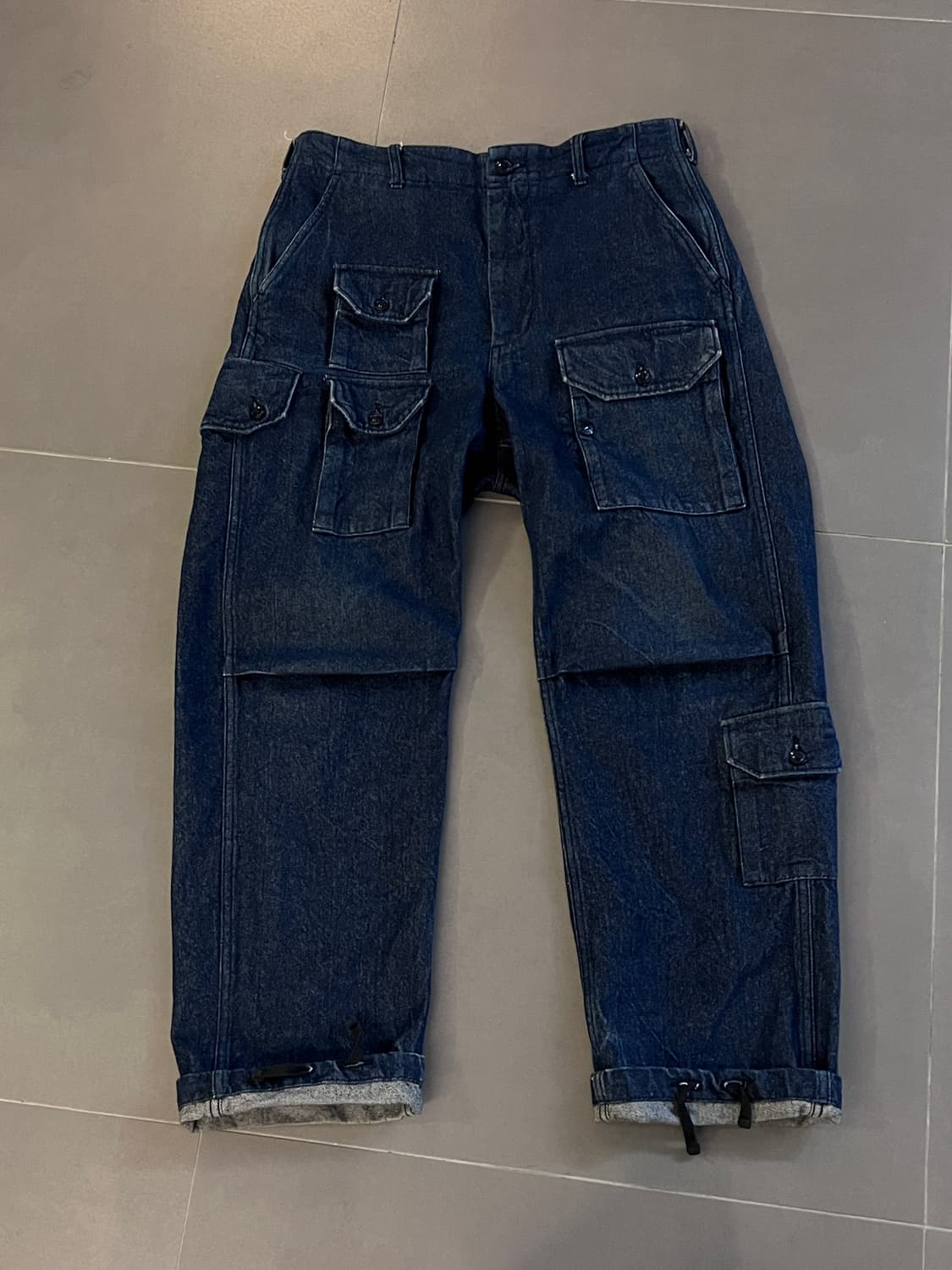 엔지니어드가먼츠 플라이트 데님팬츠 xs 팝니다. 상품이미지1