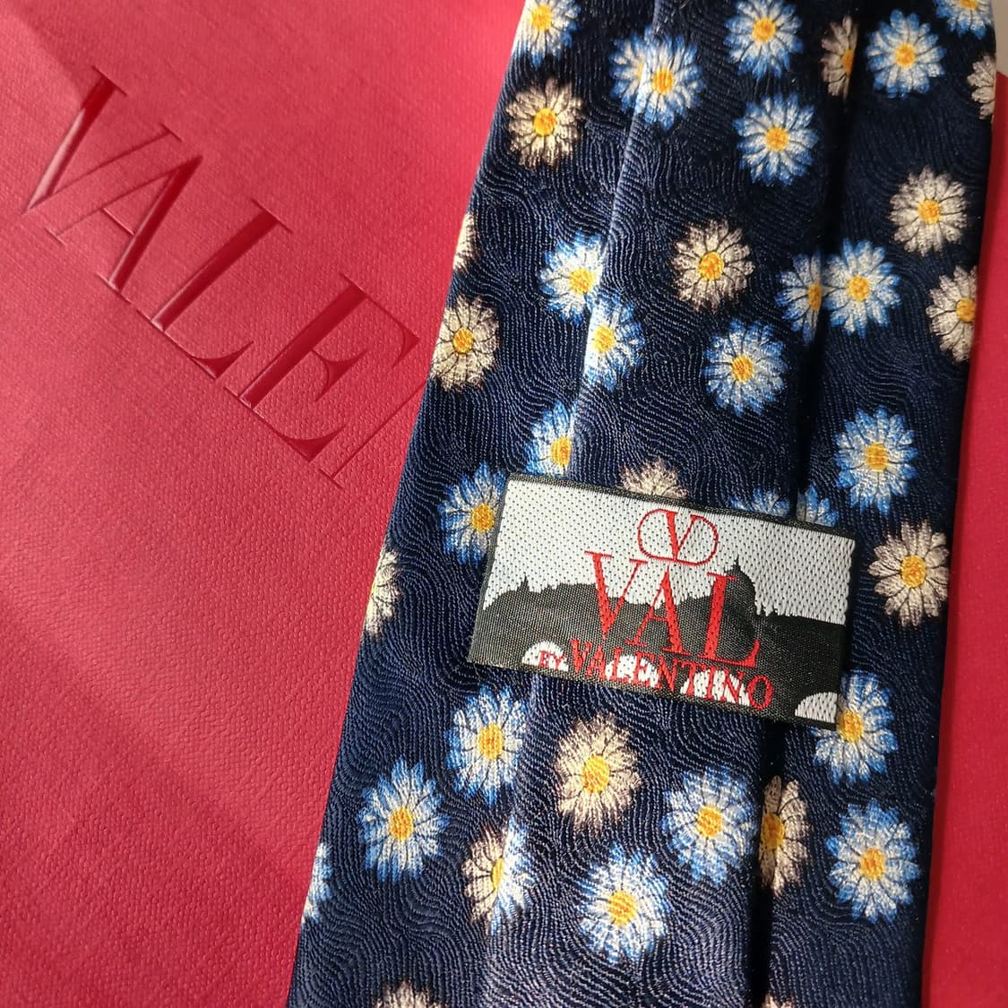 발렌티노 실크 네이비 플라워 패턴 넥타이 9.9cm A+등급 A19827 상품이미지8