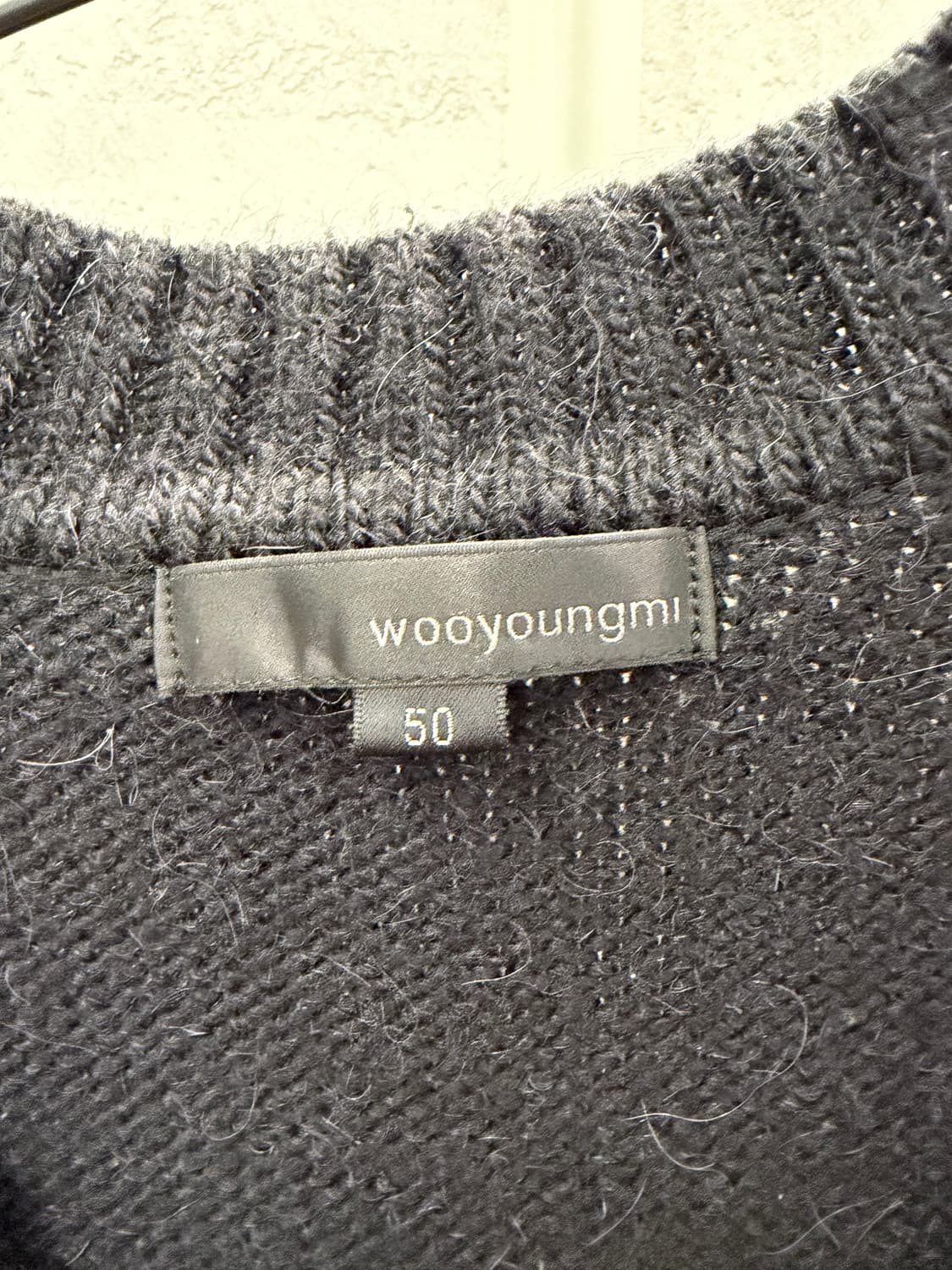 우영미 알파카 브이넥 니트 블랙 50 상품이미지4