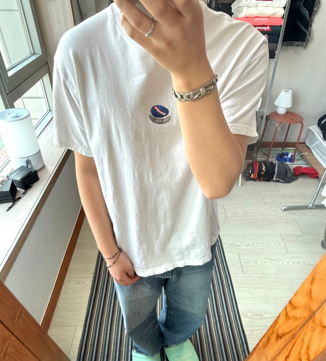 슈프림 병뚜껑 반팔 티셔츠 상품이미지1