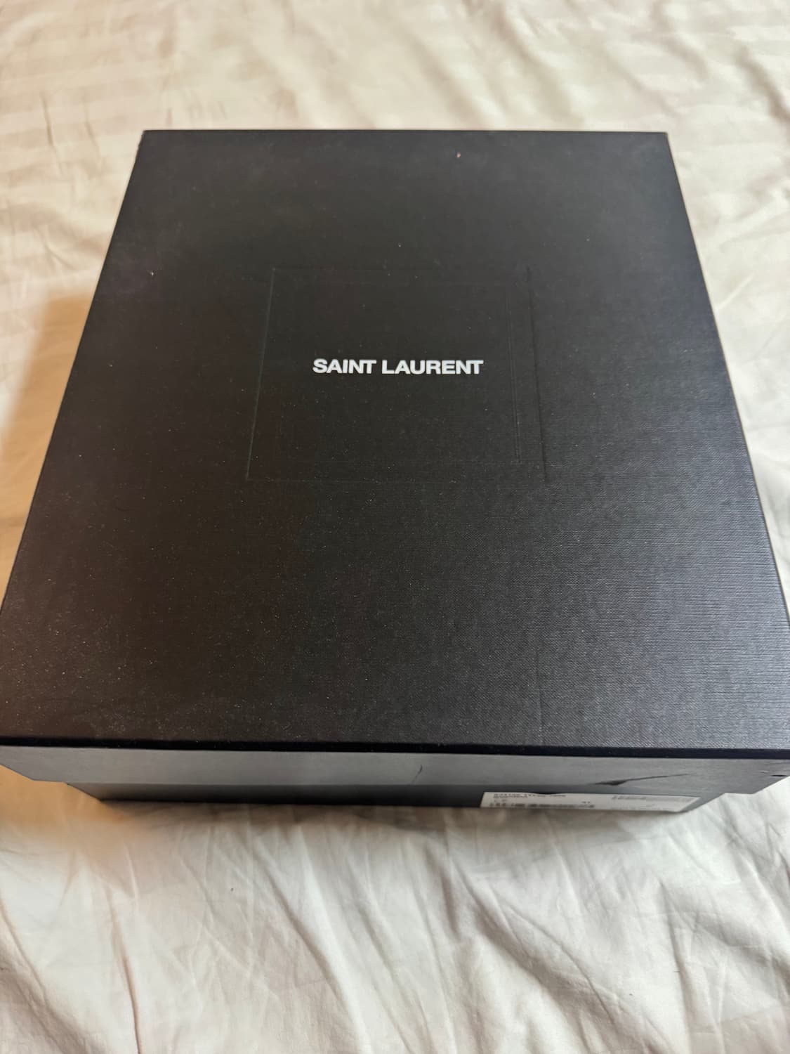 생로랑 와이어트 30 상품이미지4