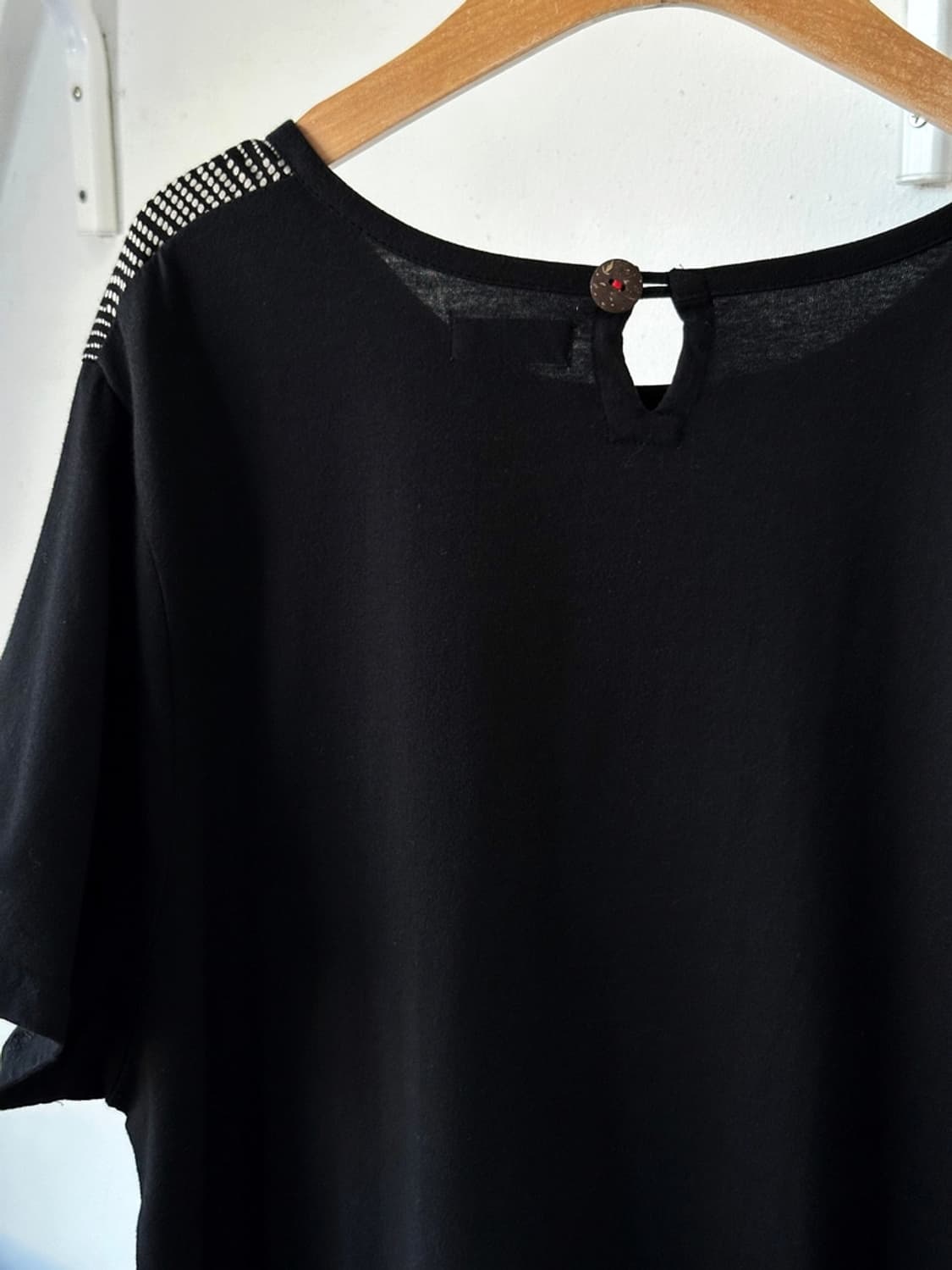 Multi patterned design rayon cotton tee 상품이미지4