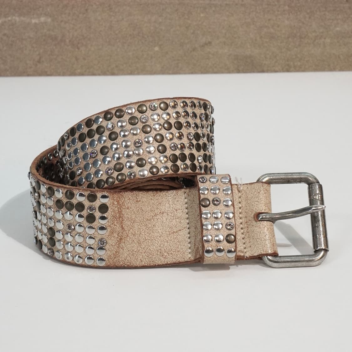 HTC 미국 핸드메이드 스터드 벨트 상품이미지1