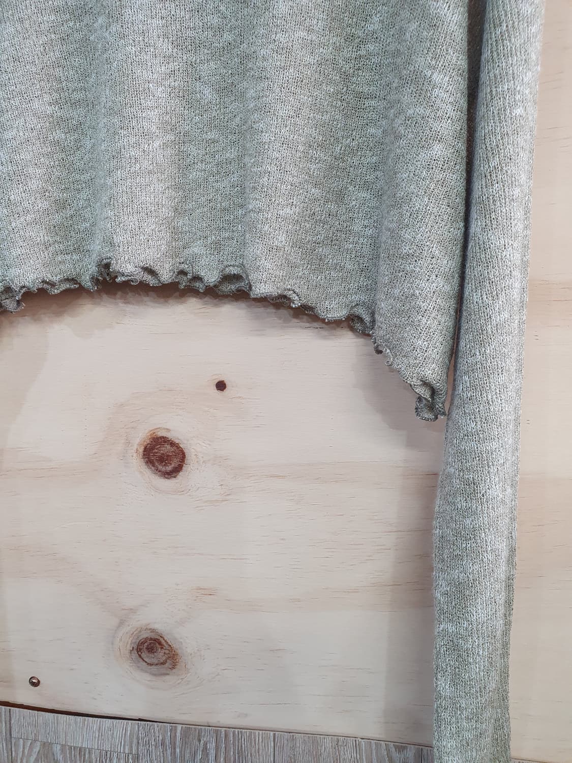 697) 여성 크롭 여름니트티 상품이미지4