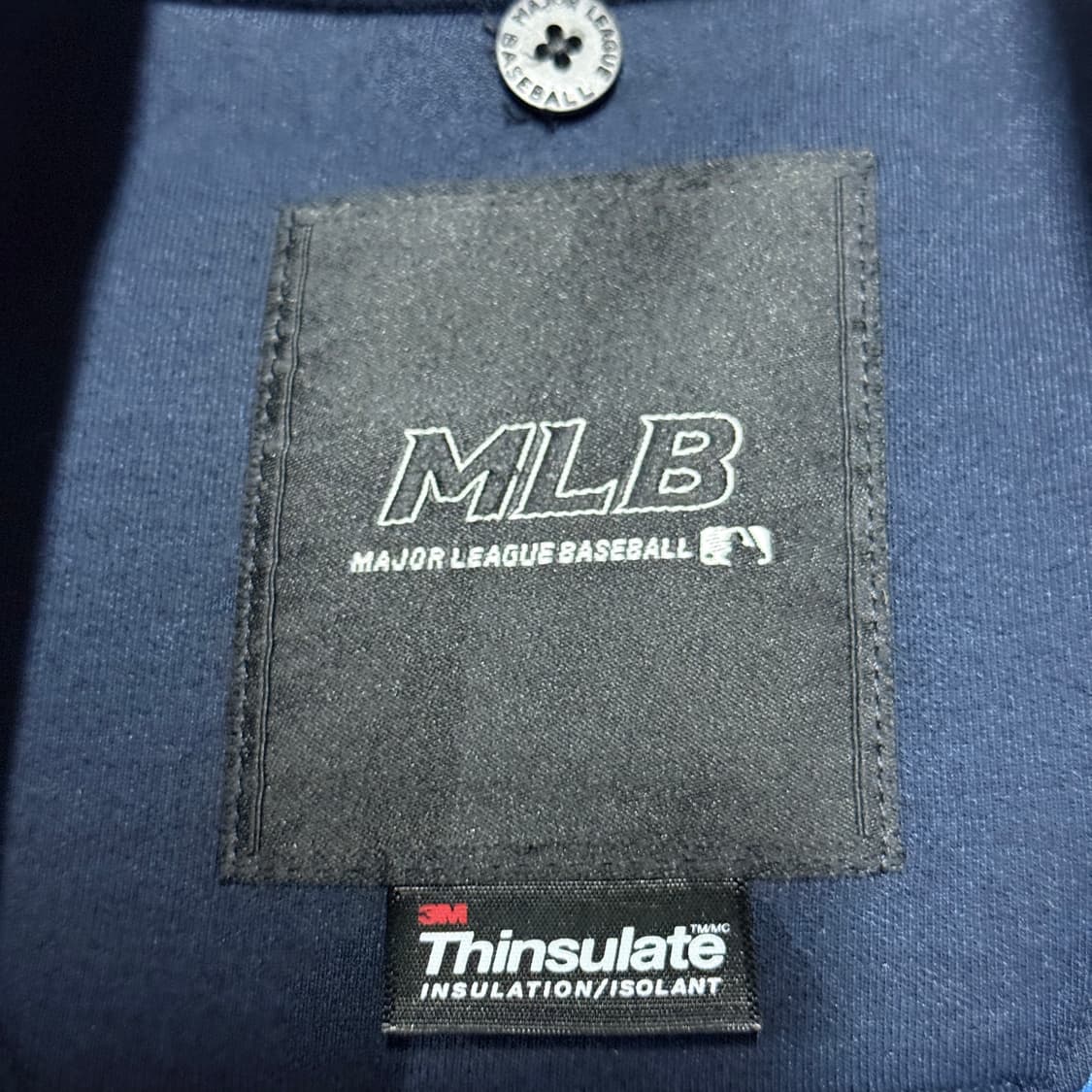 MLB 지뉴인 머천다이즈 신슐레이트 뉴욕 양키스 바시티 자켓 상품이미지4