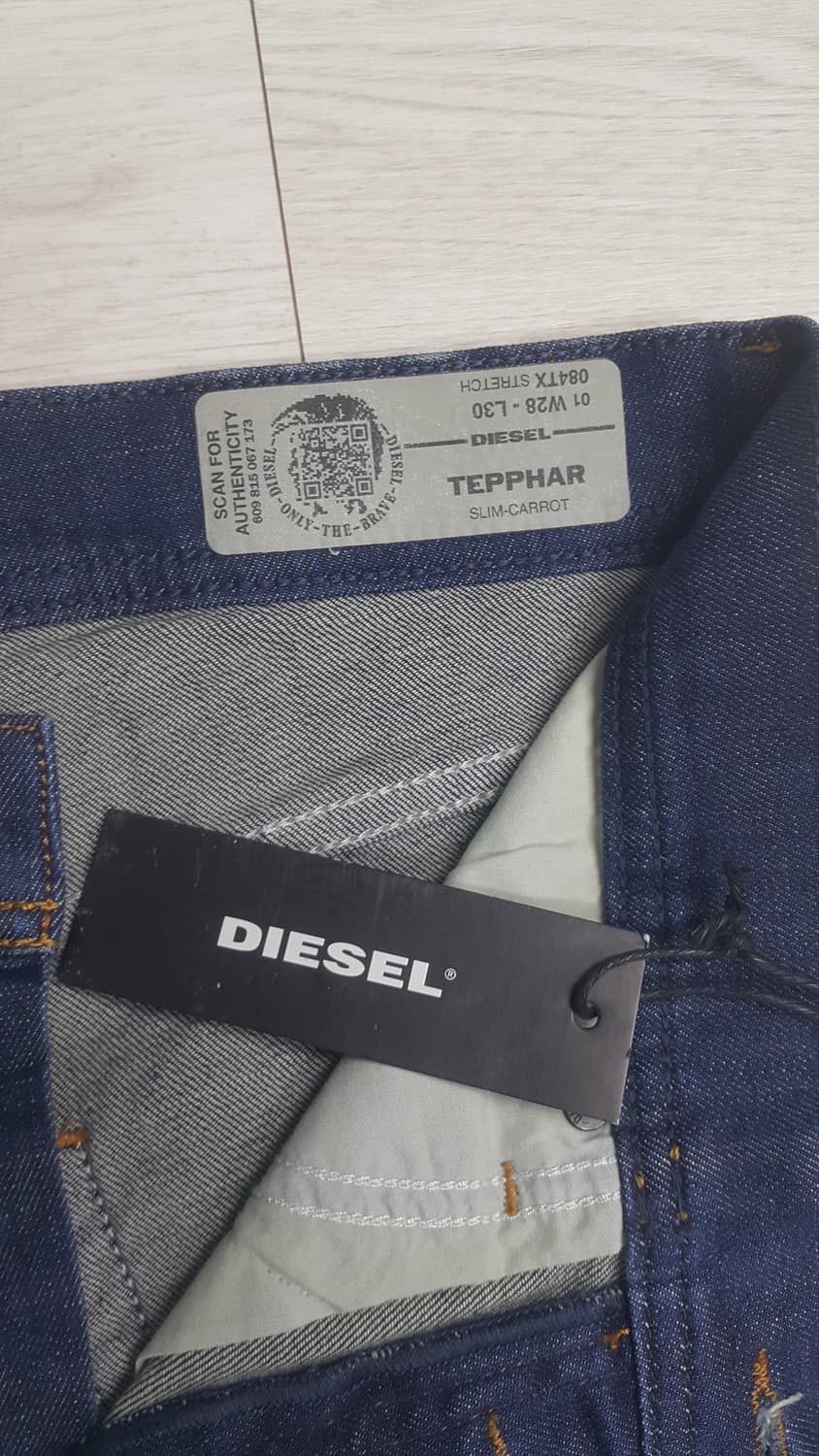 디젤 TEPPHAR 스판여름데님 새상품 실측30~31인치 300번 상품이미지5