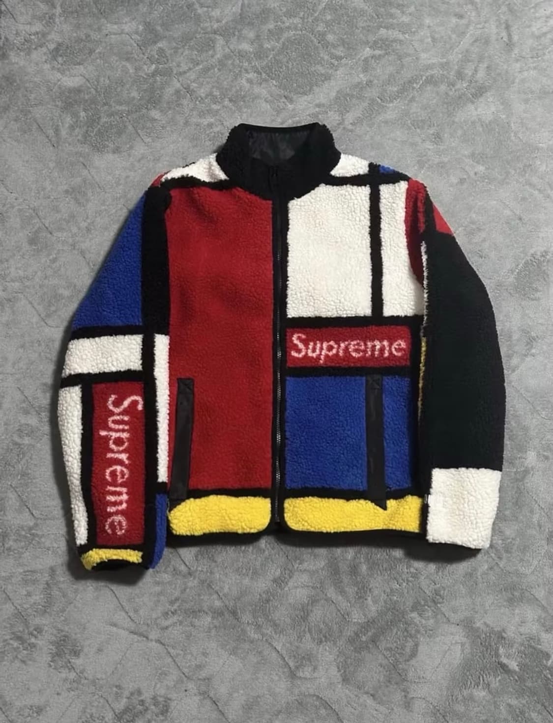 슈프림 FW20 플리스 상품이미지1