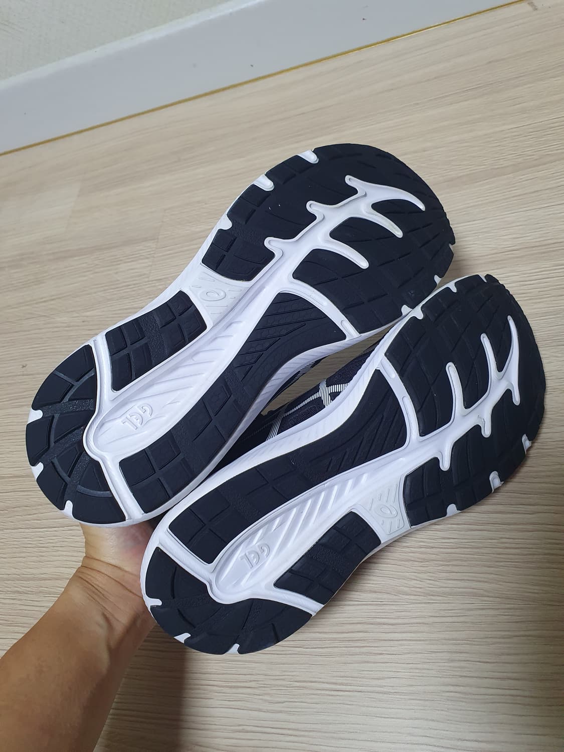 아식스 젤 컨텐드 8 운동화 260 상품이미지8