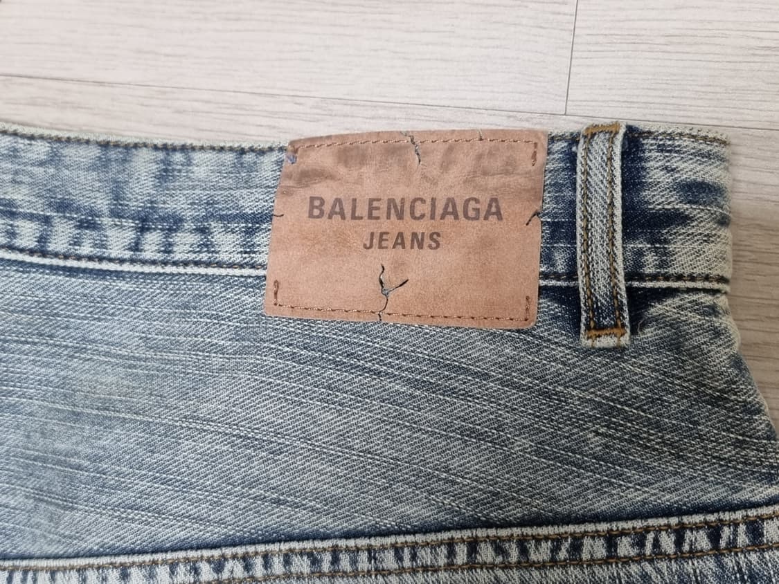 발렌시아가 조지생크 배기팬츠 연청 상품이미지9