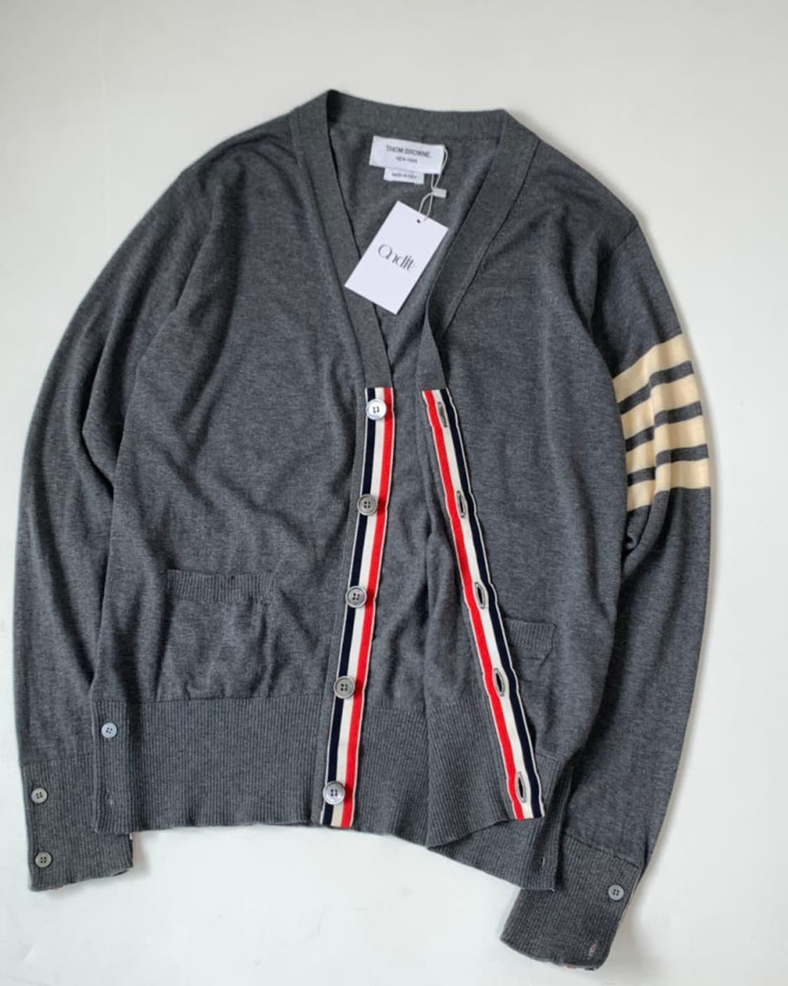Thom Browne 톰브라운 우먼 브이넥 가디건 상품이미지2