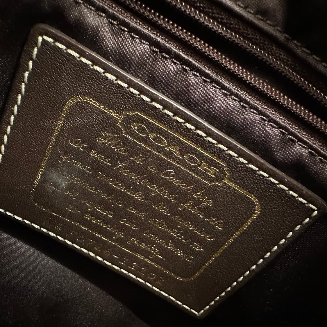 코치 시그니처 브라운 숄더백 상품이미지6