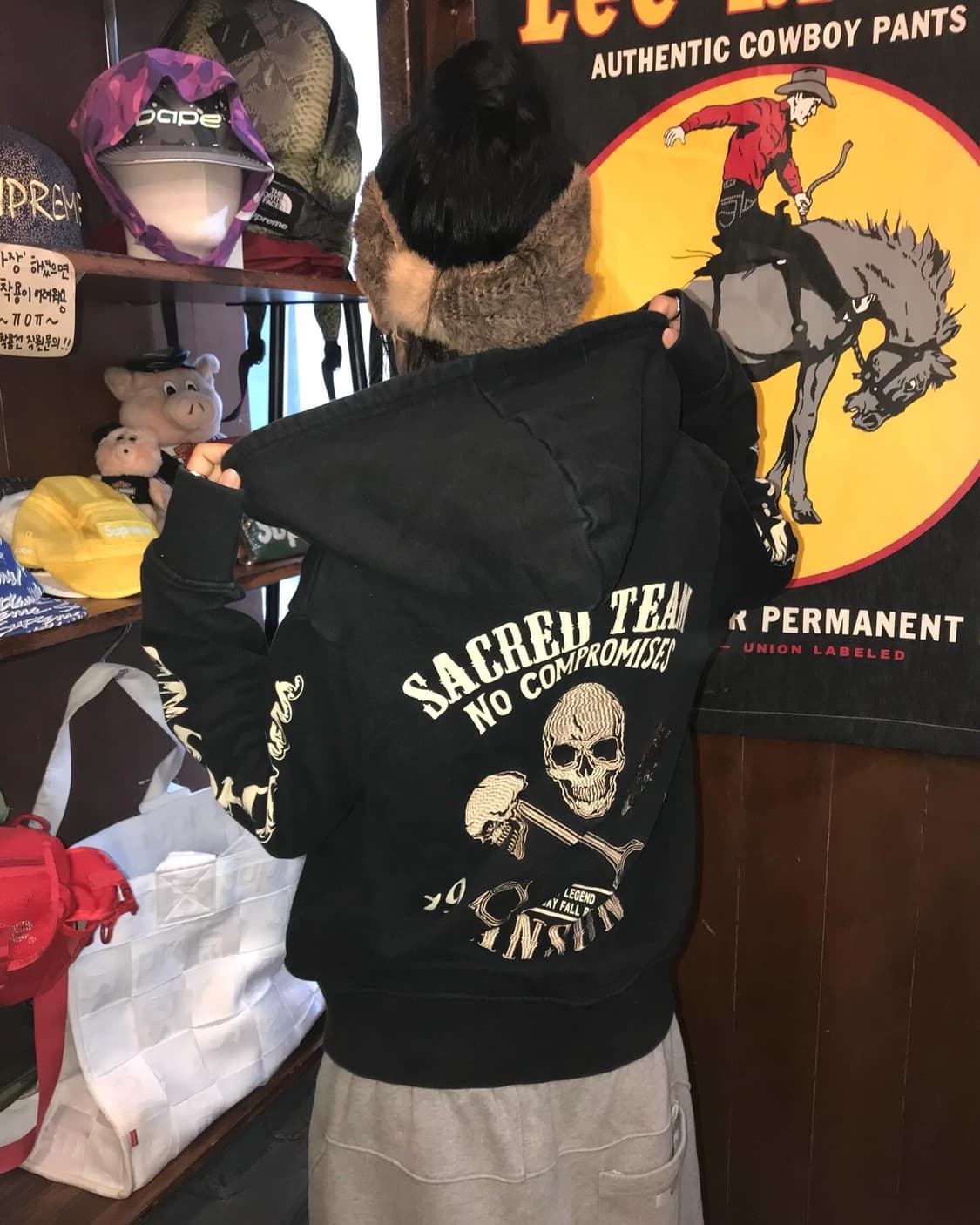 Vanson Embroidery Skull Hood Zip-Up 상품이미지1