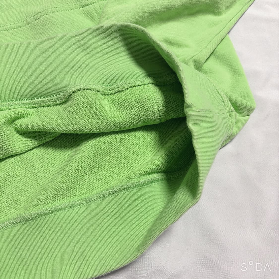 오프화이트 라임색 후드티 M~L 상품이미지7