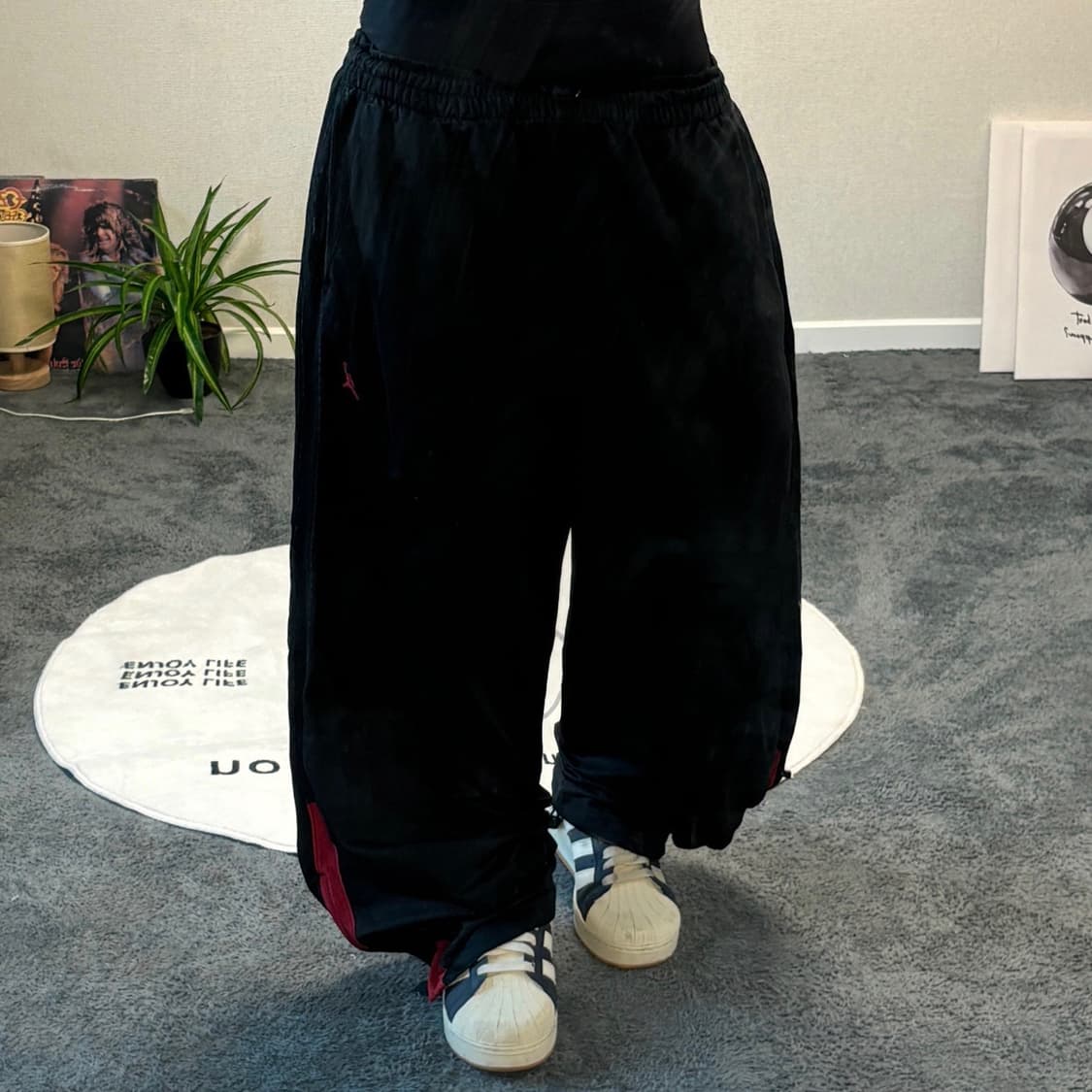 90s JORDAN 올드스쿨 블랙 레드 배색 트랙팬츠 상품이미지1