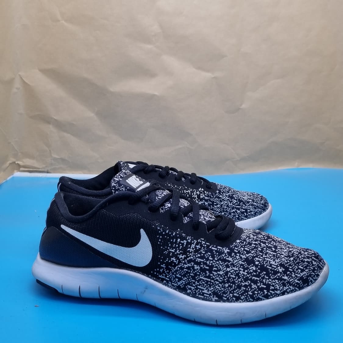 나이키 플렉스 컨택트 런닝화240 상품이미지1