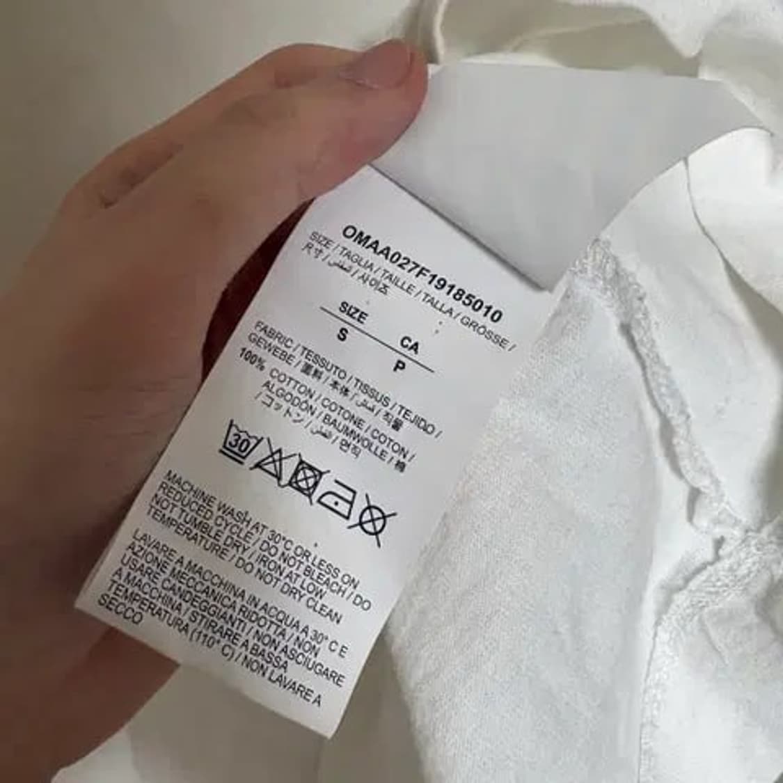 [S] 오프화이트 아크릴 반팔 상품이미지1