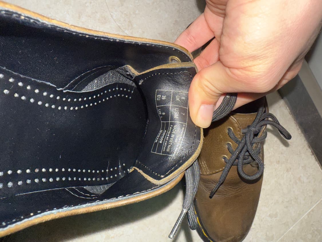 닥터마틴 브라운 3홀 상품이미지3