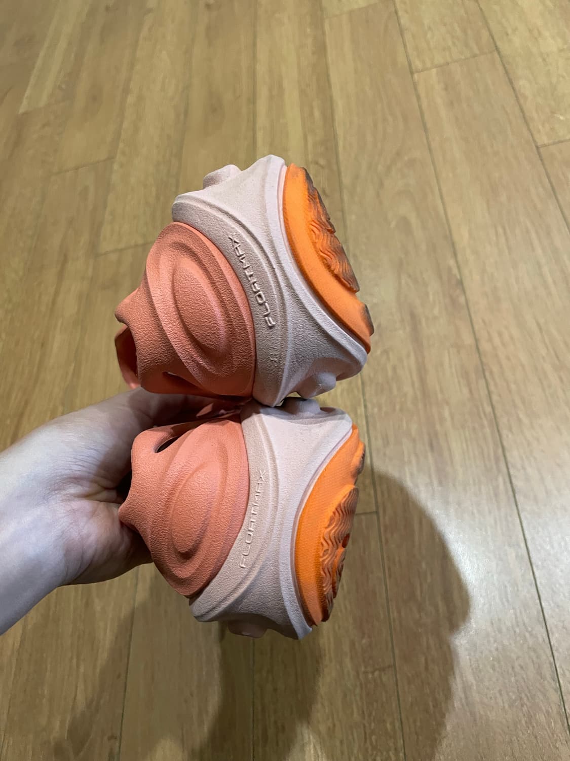 머렐 하이드로목 아쿠아슈즈 240 상품이미지3