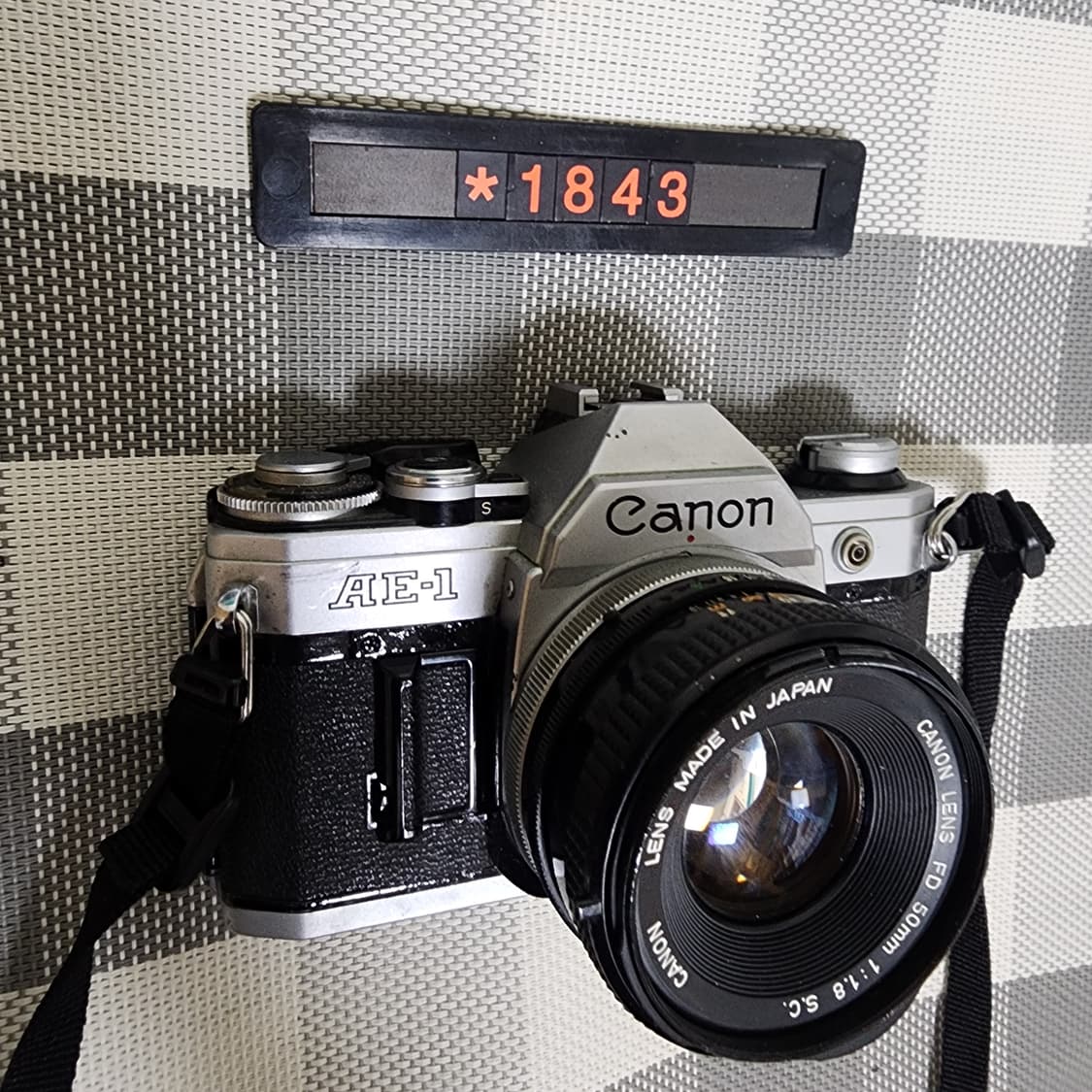 캐논 AE-1 필름카메라 실버바디 1.8 단렌즈 상품이미지2