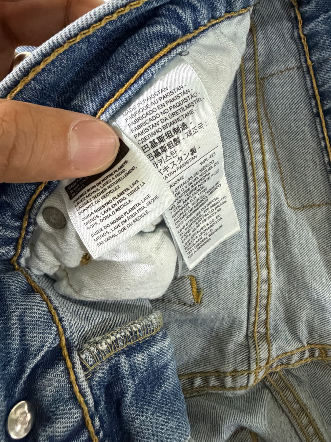 리바이스(Levis) 521 연청 데님 팬츠 상품이미지3