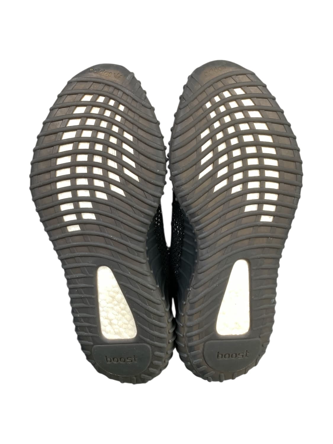 아디다스 이지 부스트 350 V2 코어블랙화이트 255  상품이미지3