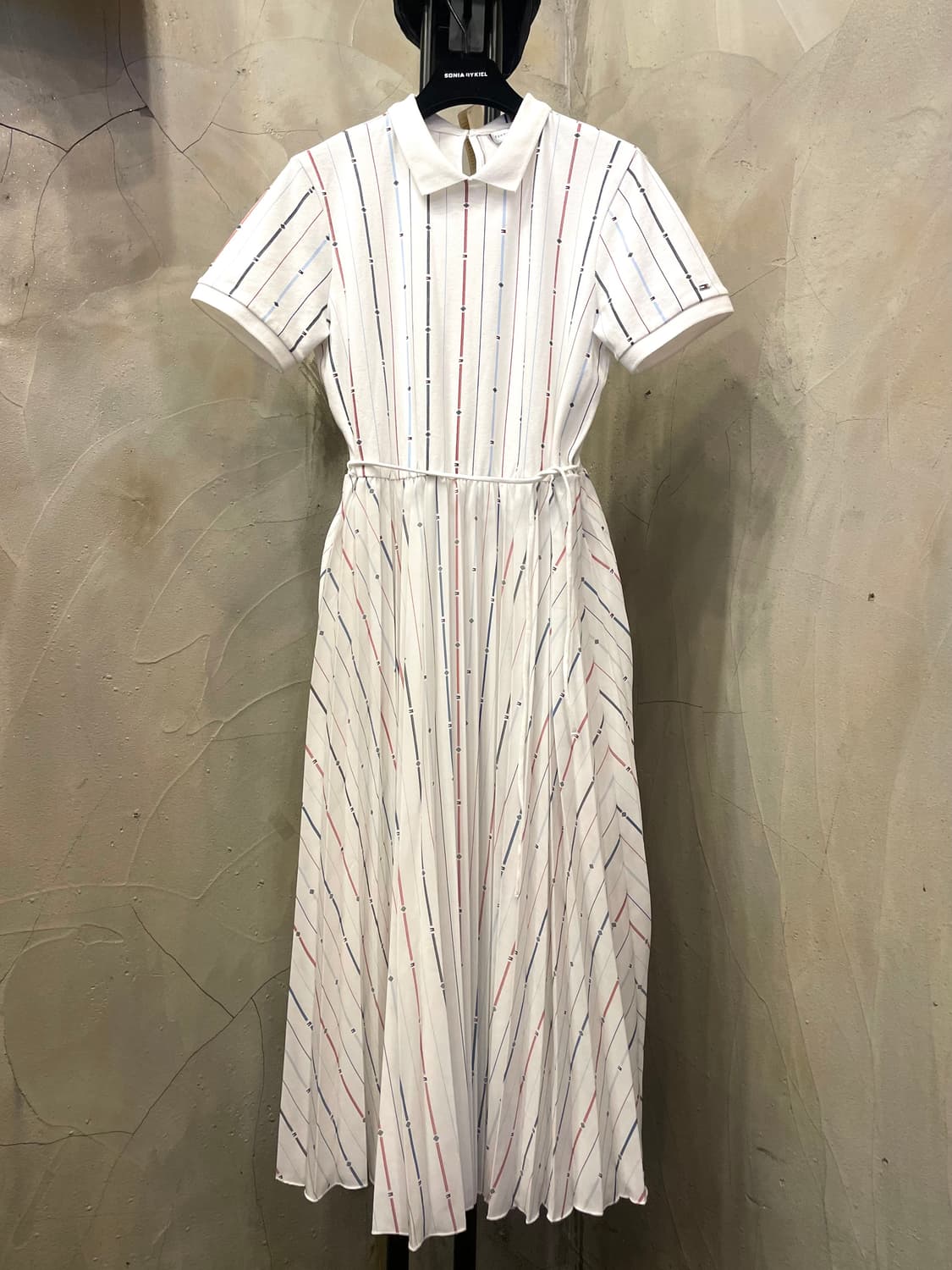 타미힐피거 피케 플레어 플리츠 벨티드 롱드레스 55 상품이미지1