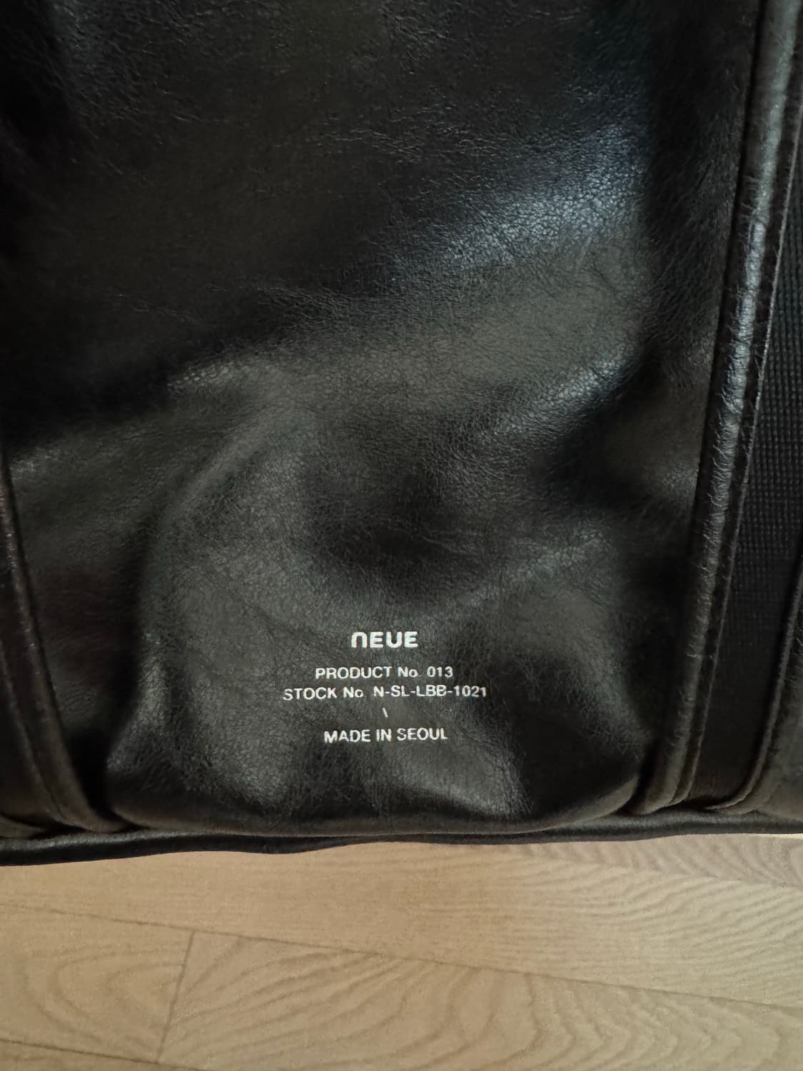 노이에 보스턴 백 레더 미디움 팝니다 상품이미지3