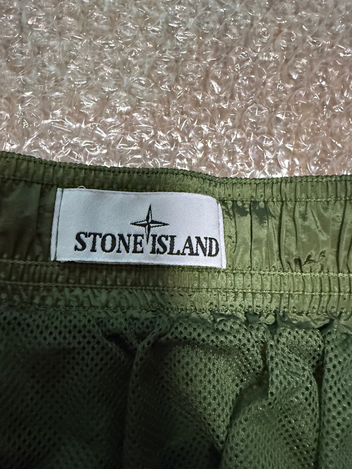 스톤아일랜드 나일론메탈 반바지 올리브그린 M사이즈 상품이미지2