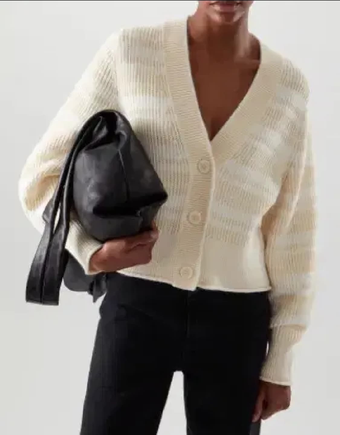 cos 아이보리 브이넥 니트 가디건 상품이미지3