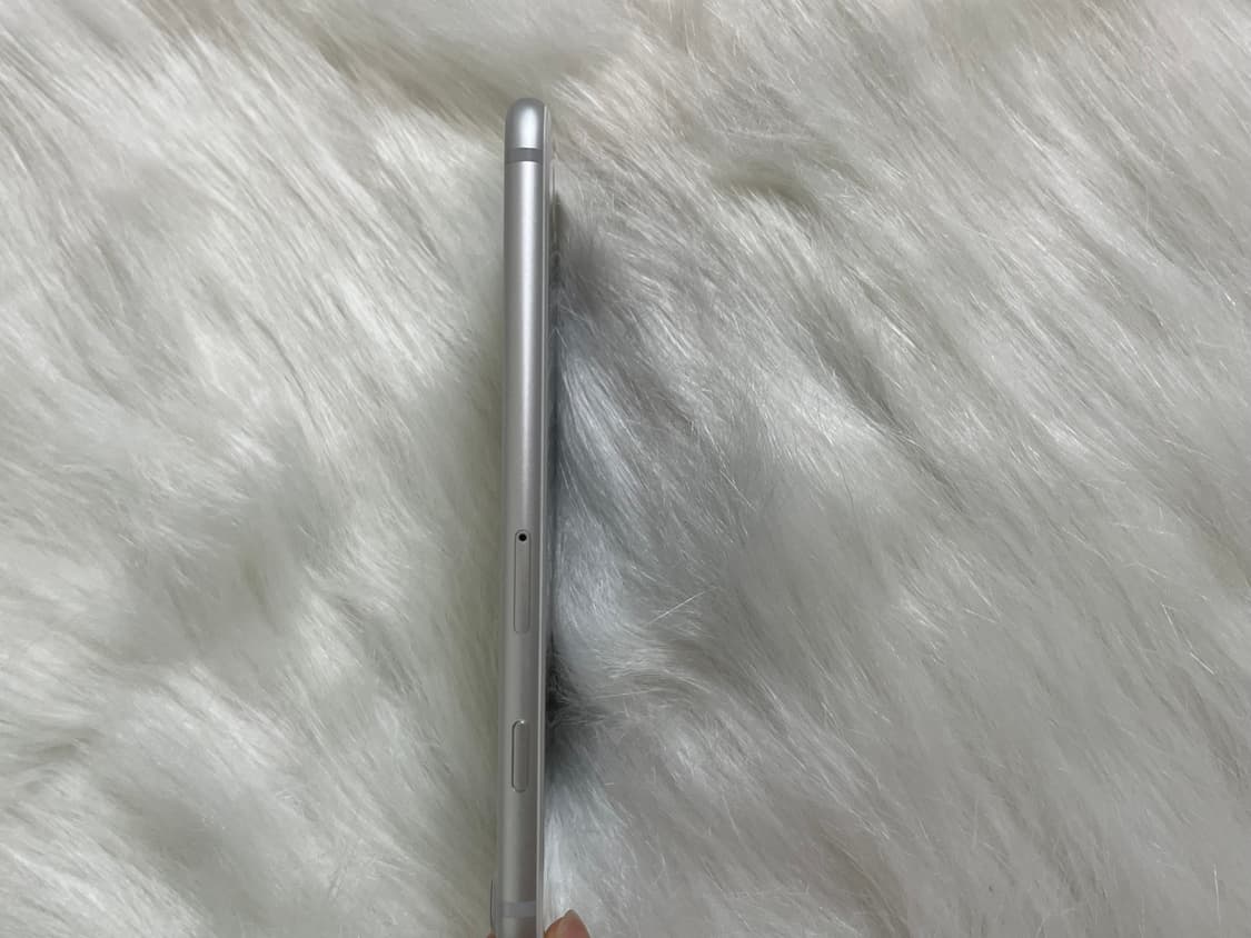 (무음🤍새상품급)아이폰7 실버 32GB 상품이미지3