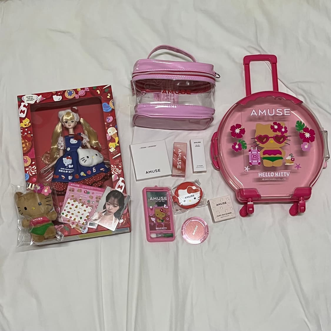 새상품 ) 어뮤즈 X 헬로키티 X 태닝키티 화장품 키링 X 키티미미 상품이미지1