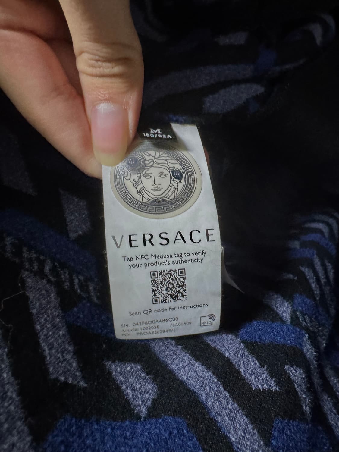 베르사체 모노그램 플리스 트랙자켓 M (테일러핏) 상품이미지5