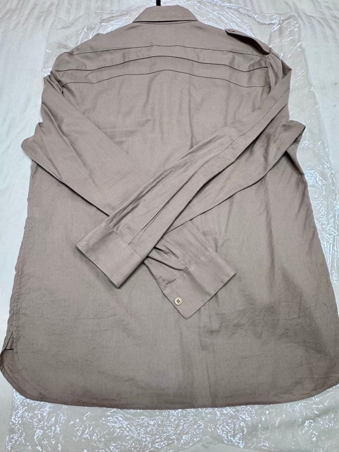 [스키즈 현진님 착용] 생로랑 21ss 밀리터리 애퓰렛 보일 셔츠 상품이미지2