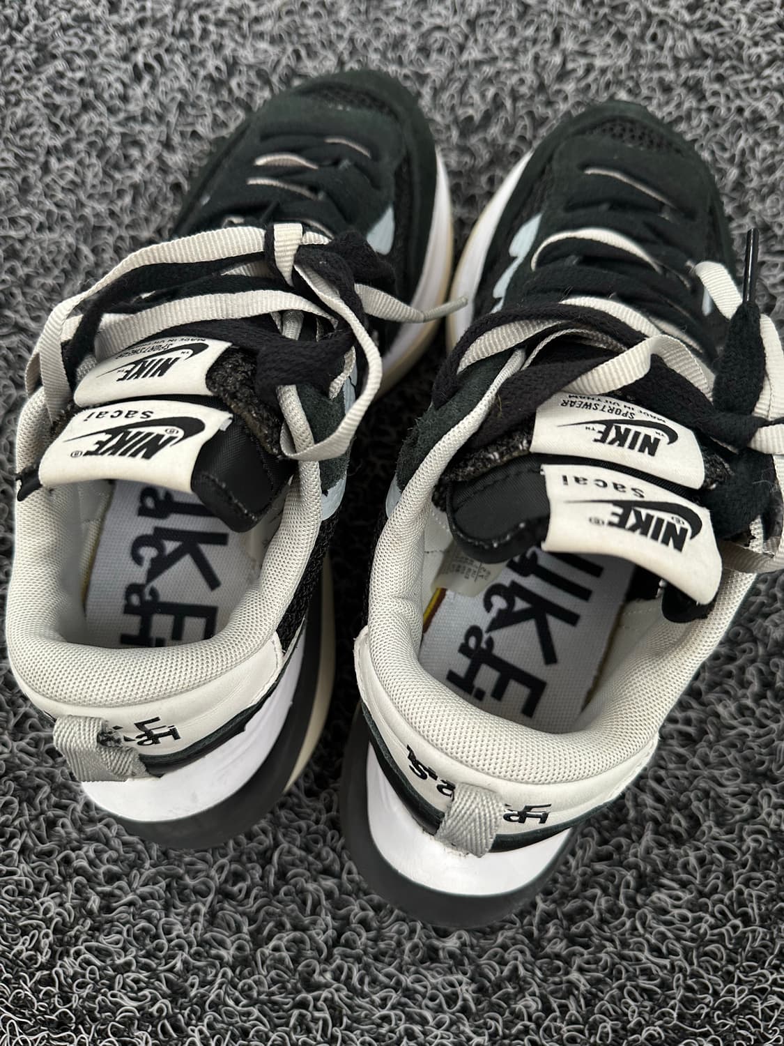 나이키 사카이 베이퍼와플 블랙 245mm 상품이미지6