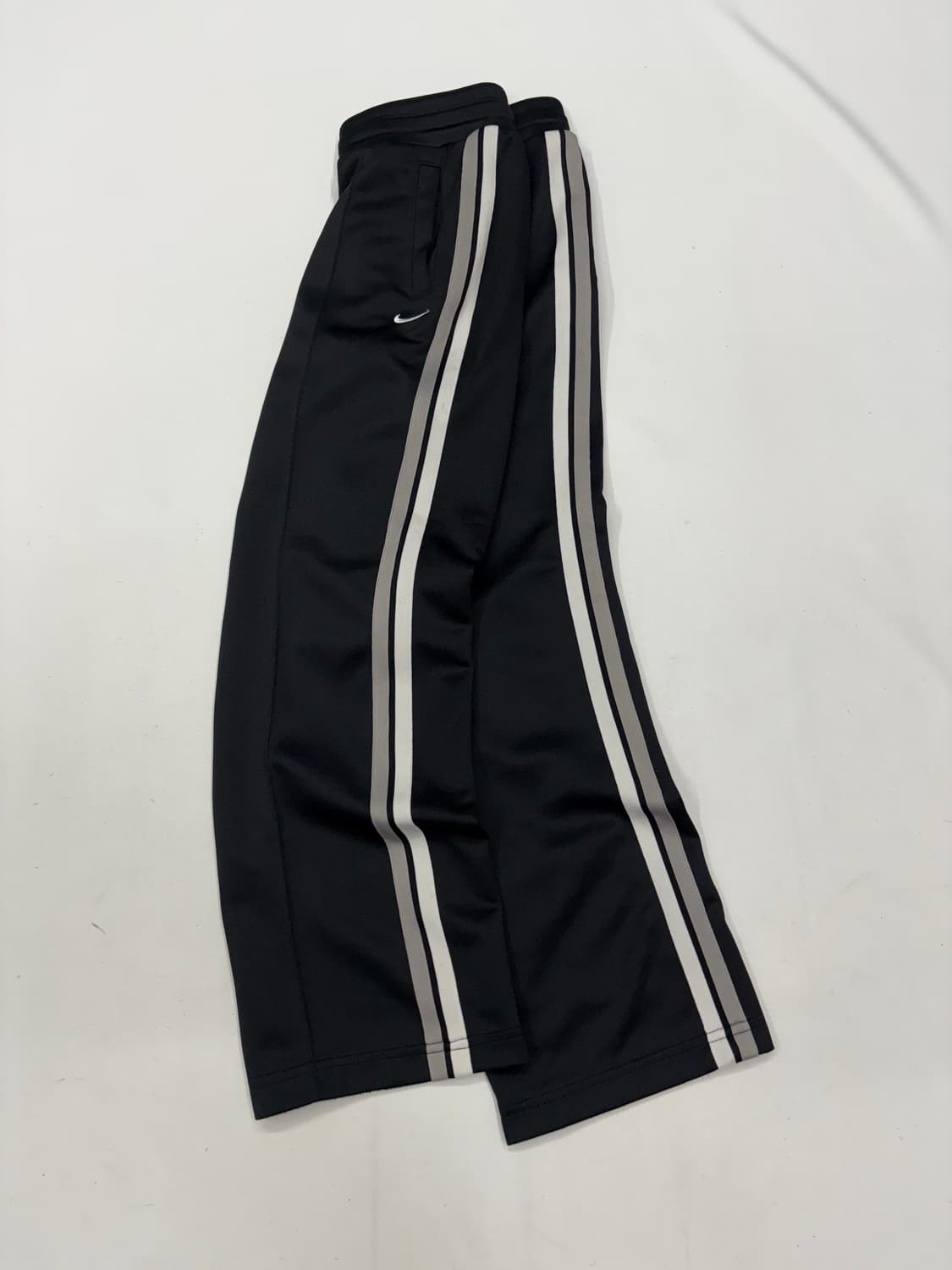 나이키 사이드라인 트랙팬츠 상품이미지1