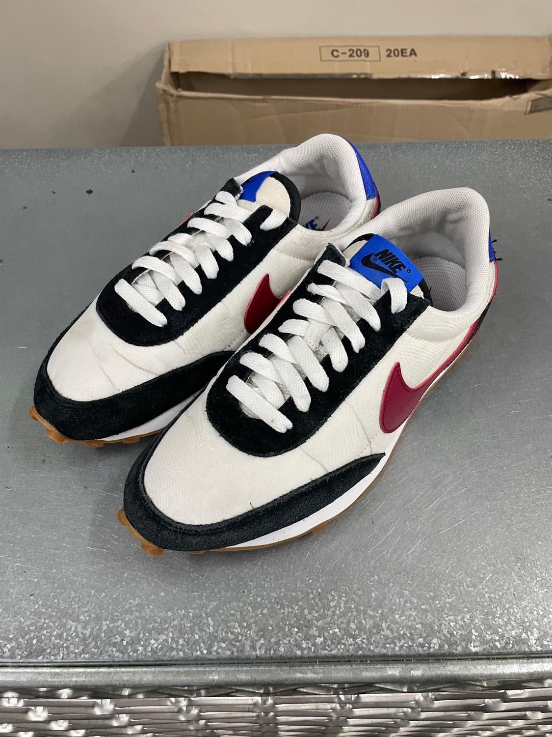 나이키 데이브레이크 화이트노블 245 상품이미지2