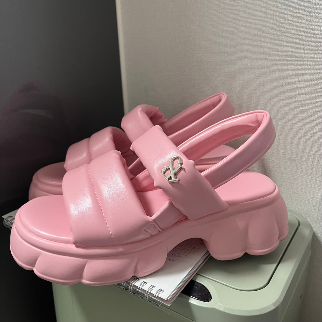 페일제이드 핑크 샌들 상품이미지2