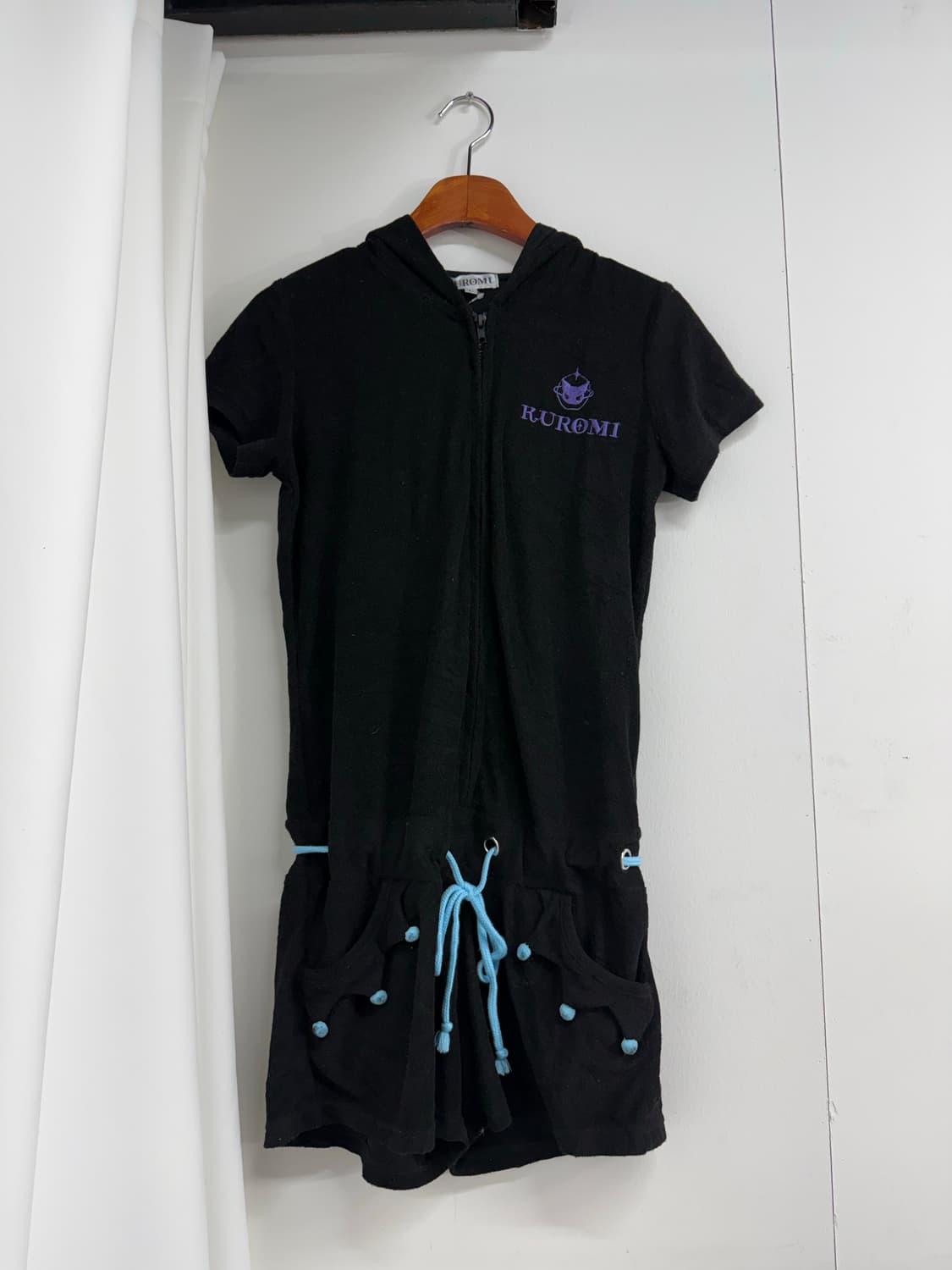 쿠로미 점프스튜 🖤 상품이미지5