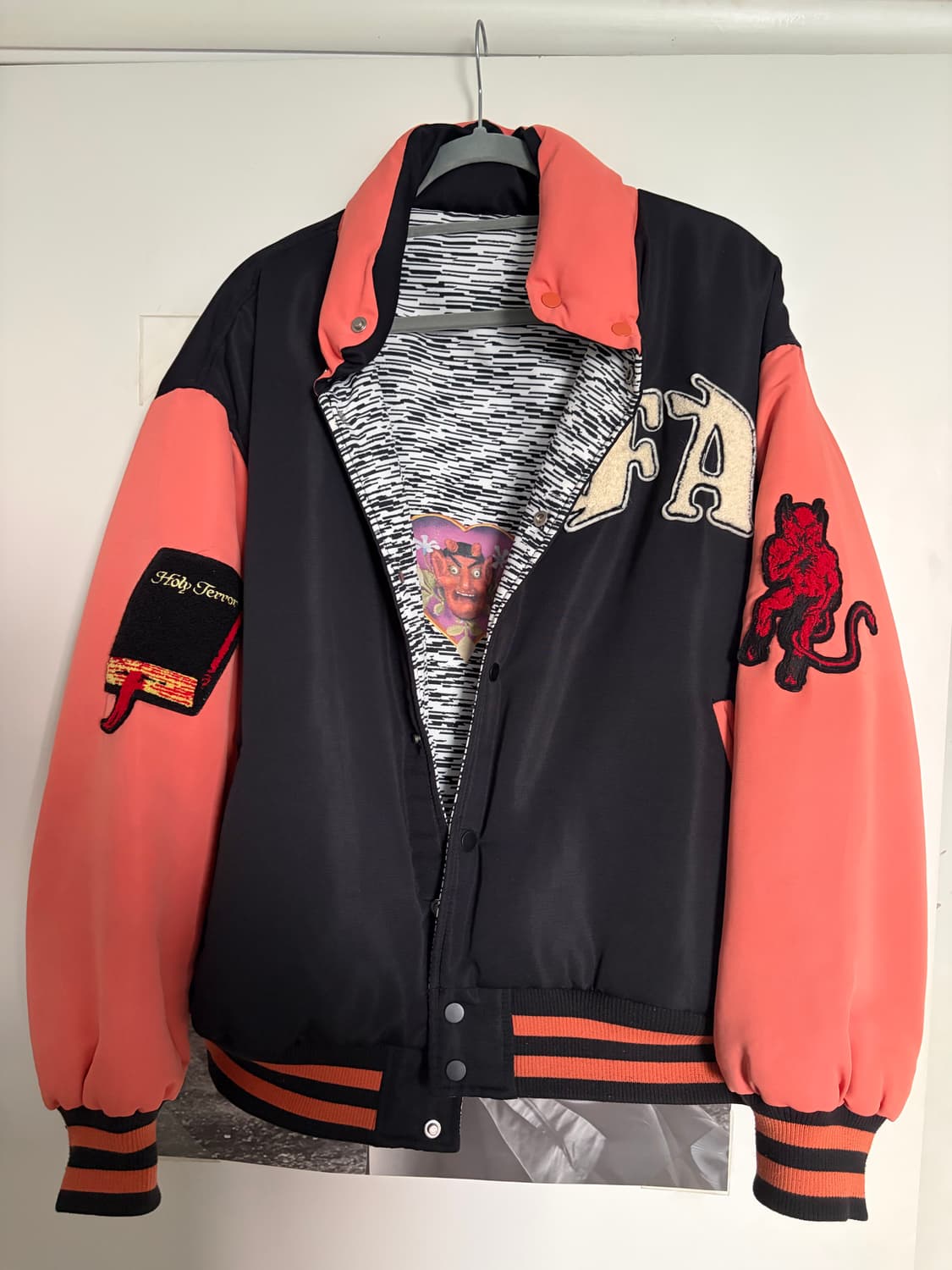 퍼킹어썸 리버시블 바시티 푸퍼 자켓 L 상품이미지1