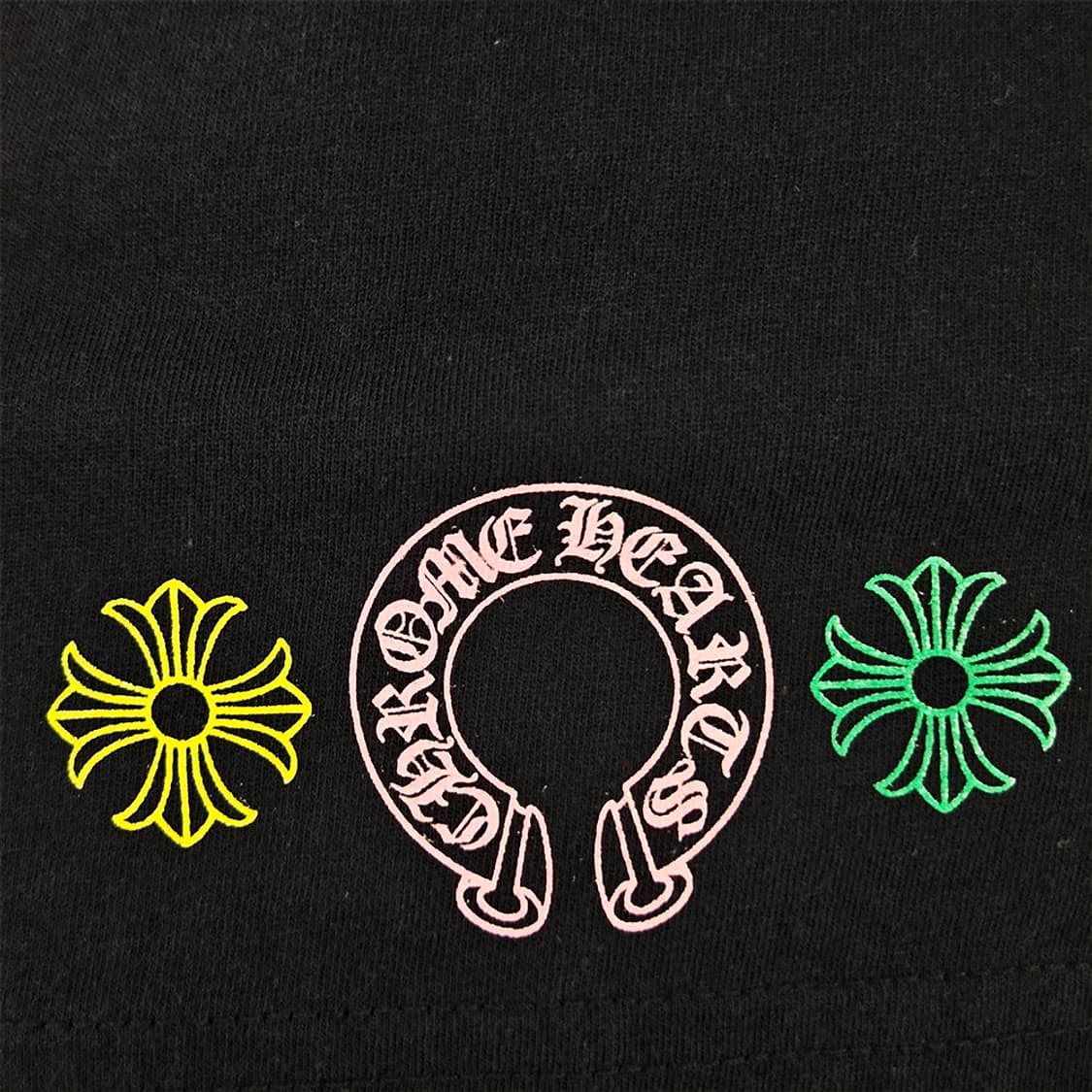 [L] 크롬하츠 멀티로고 반팔 블랙 초판 4OW09JZP 상품이미지4