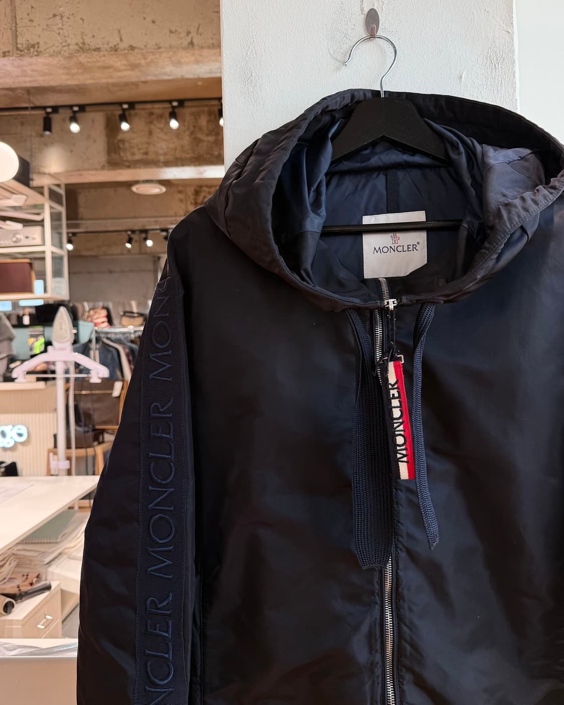몽클레르 딥퍼플 이치로 윈드브레이커 후드 자켓 상품이미지4