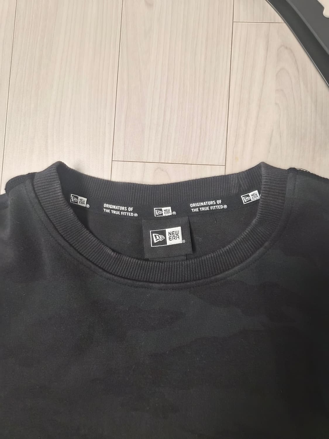 [뉴에라 정품] 카모플라쥬 기능성 맨투맨 (포켓/자수 디테일) 상품이미지8