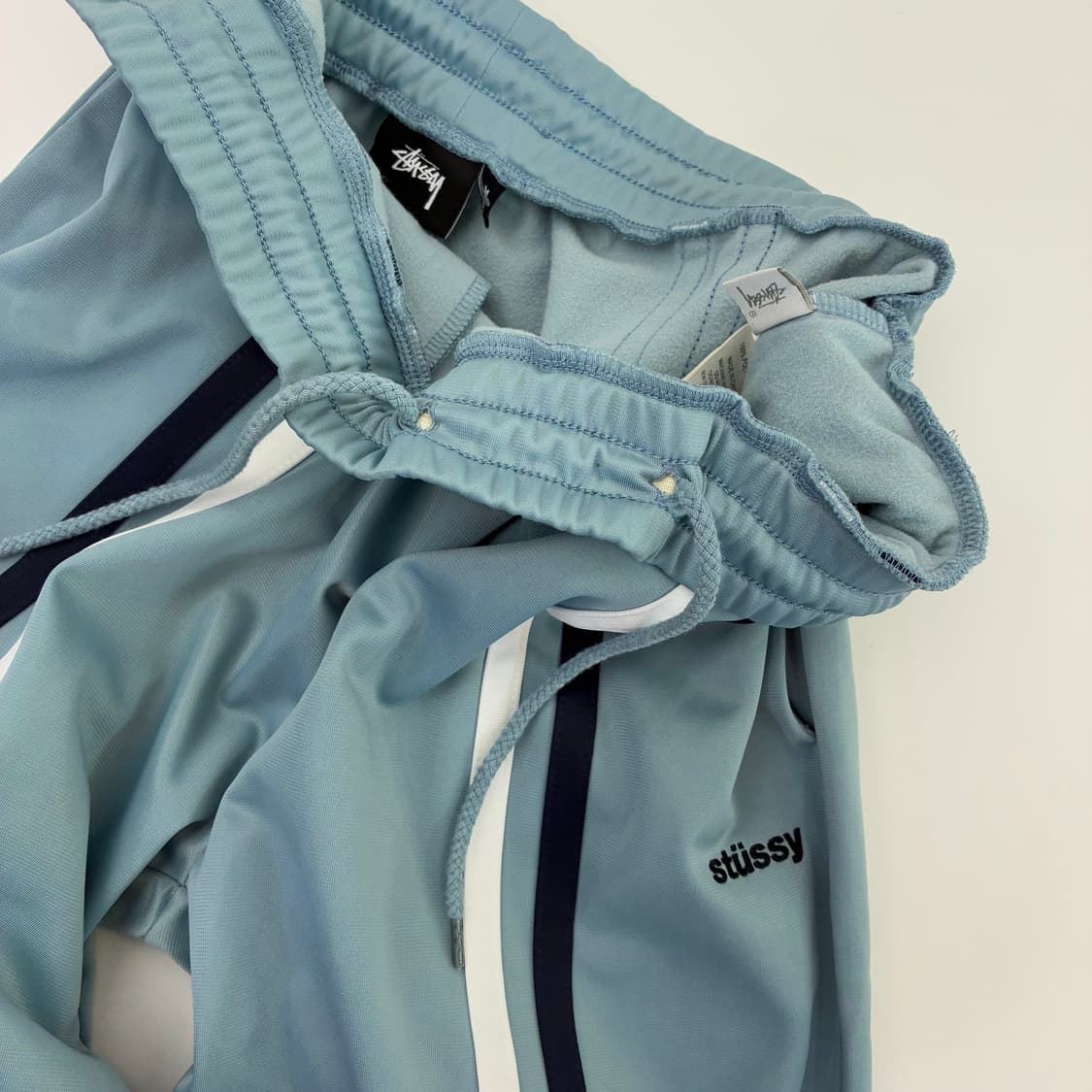 Stussy  스투시 폴리 스무스 스트라이프 트랙 팬츠 상품이미지4