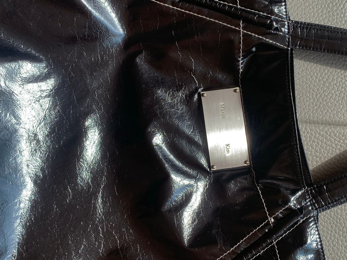 마뗑킴 빅 코팅 토트백 블랙 상품이미지8