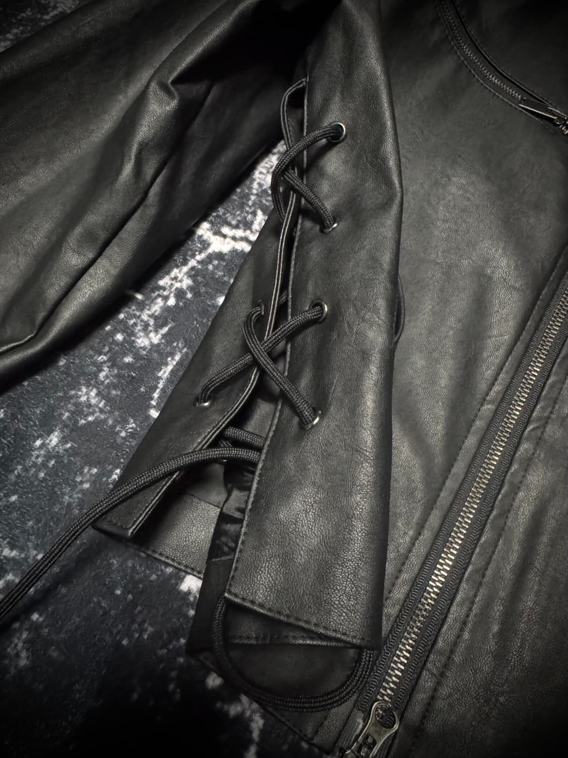 Lace Detail Two-Way Leather Jacket 상품이미지4