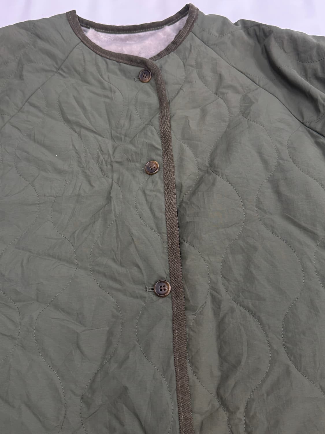 헤븐 퀼팅 아메카지 카키 경량 점퍼 야상 캠핑 캠퍼 루즈 사파리 아우터 상품이미지4